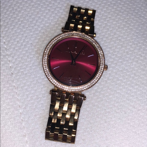 Women’s Michael kors Watch - Picture 1 of 3